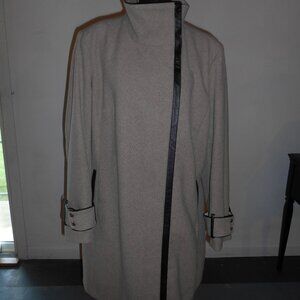 CALVEIN KLEIN 3/4 COAT OAT COLOR WITH LEATHER TRIM PLUS 2X